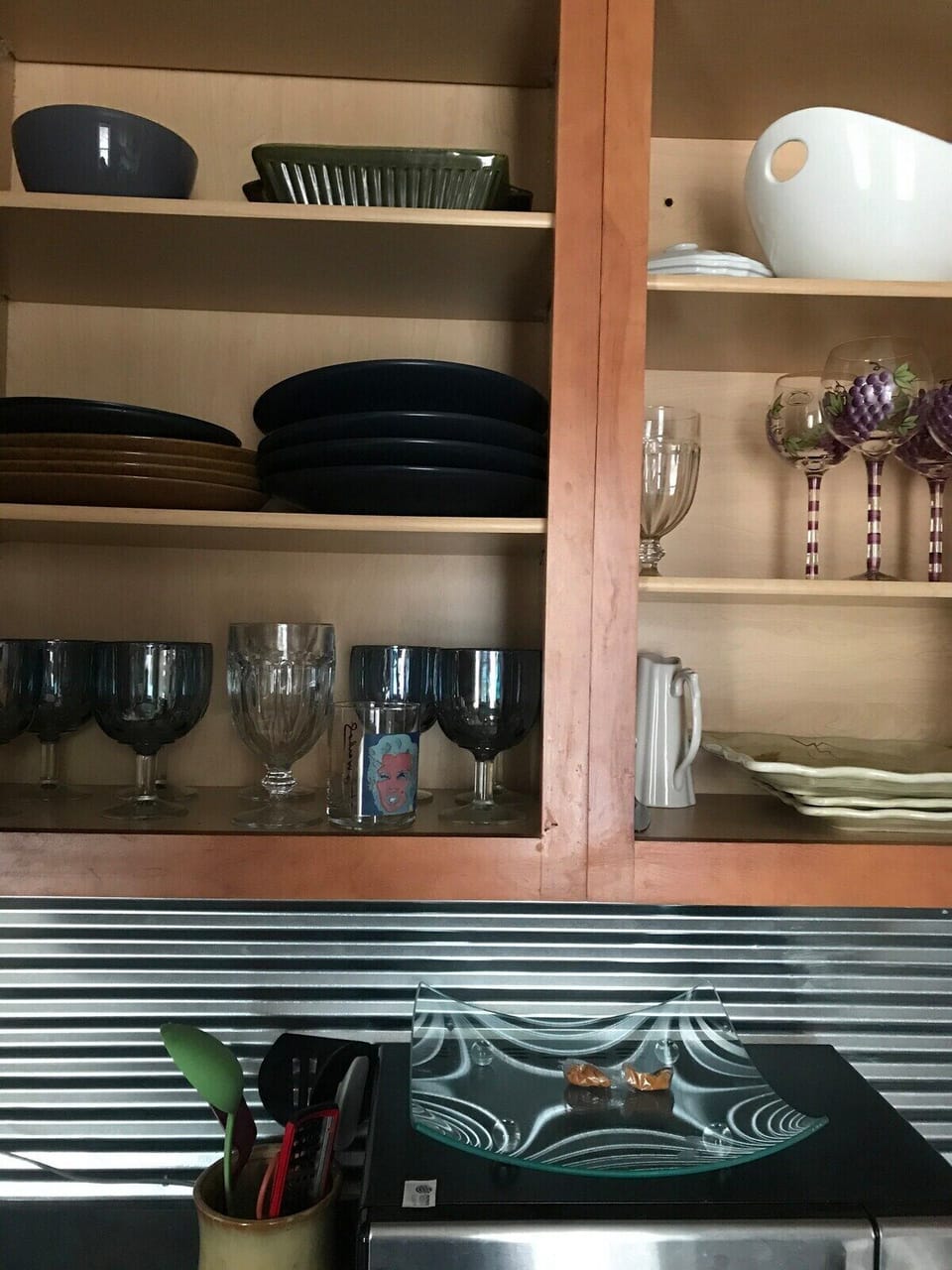 Dinnerware