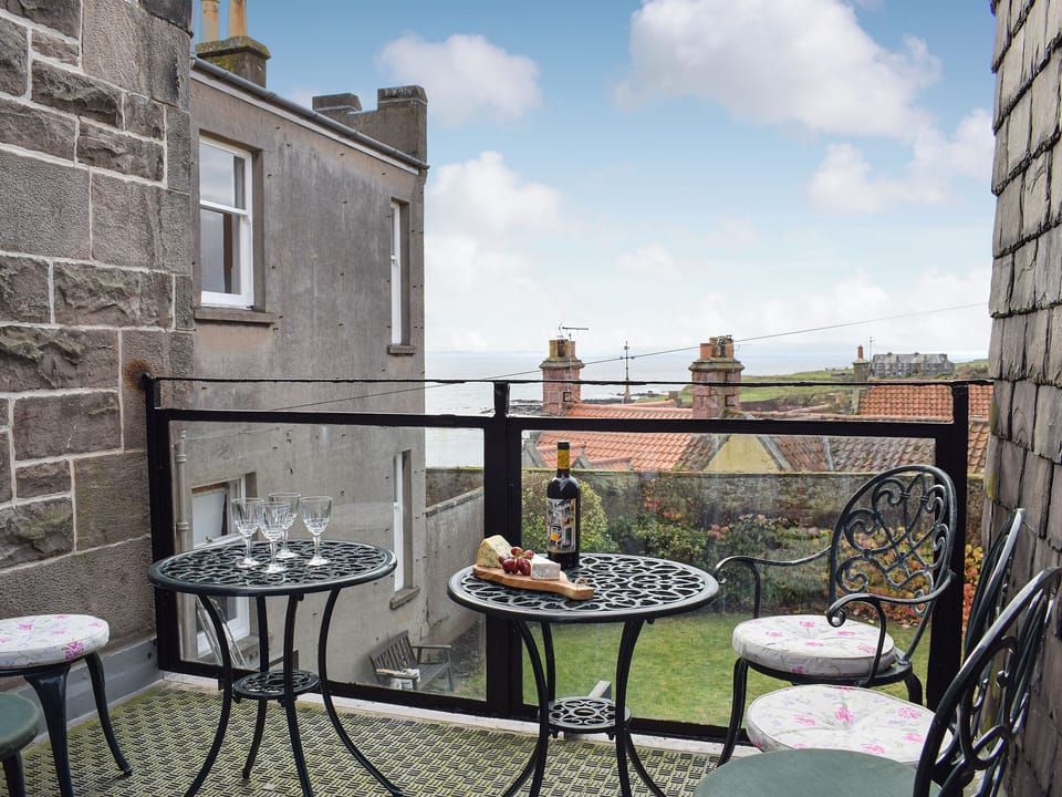 Sitting out area | Crail House, Crail, near St Andrews