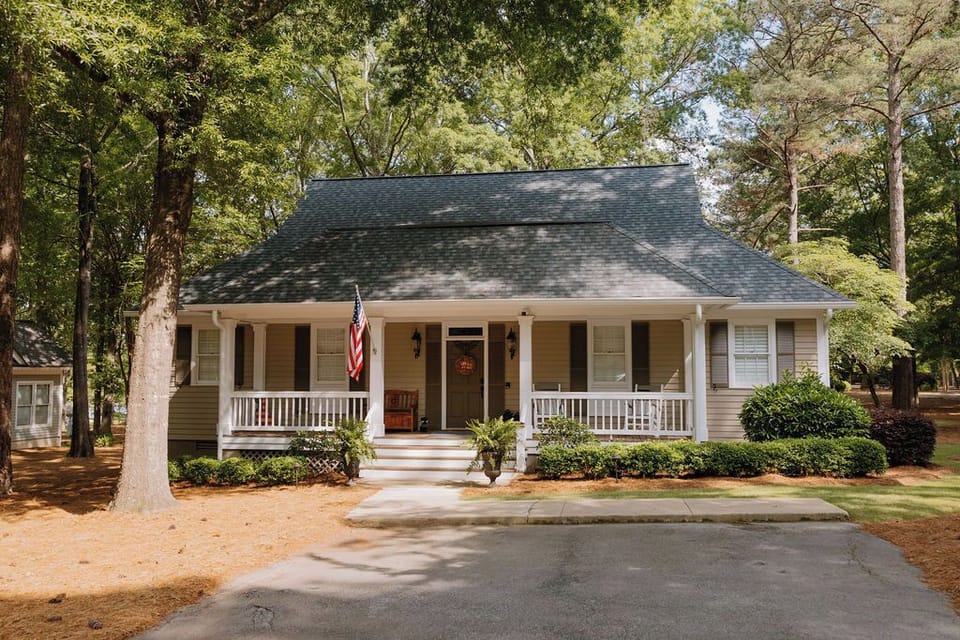 parking for 2 vehicles 