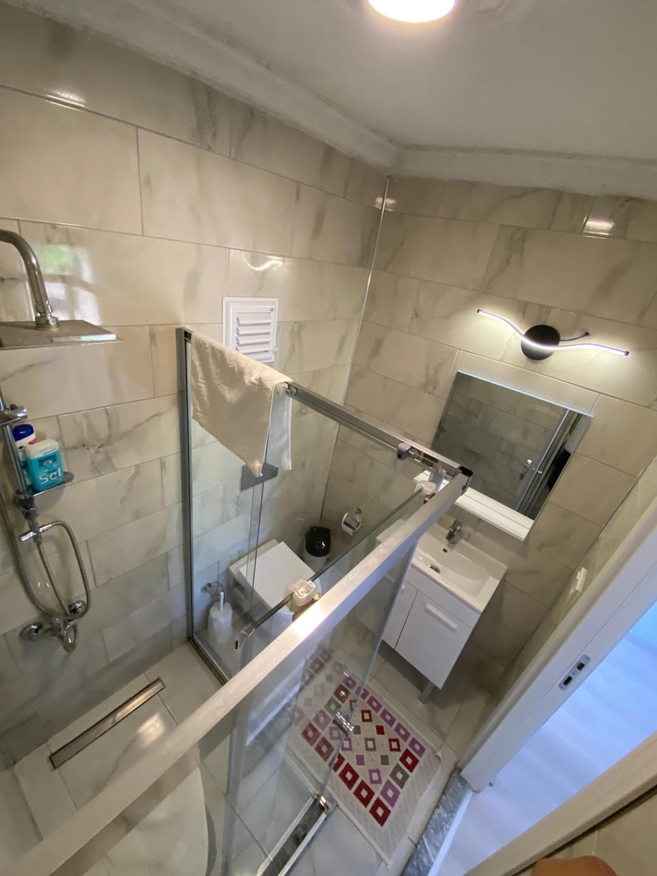 Shower, rainfall showerhead, hair dryer, slippers
