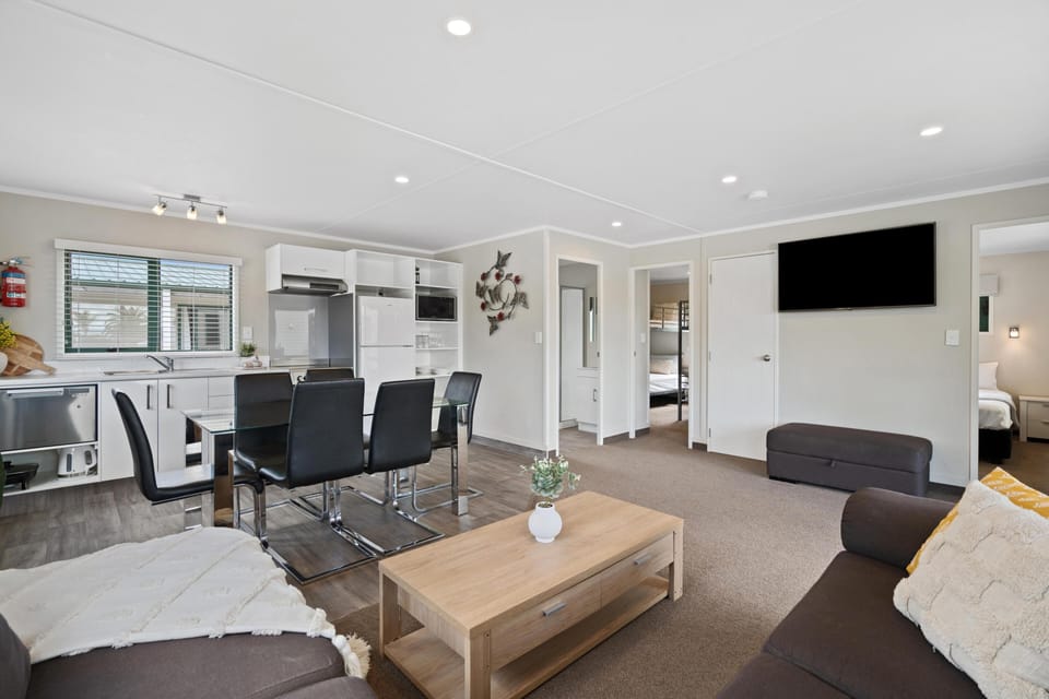 Premium Family Motel (2BR) | Living area