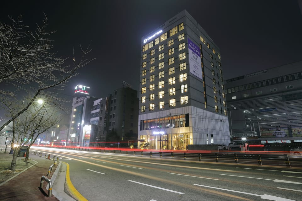 Front of property - evening/night
