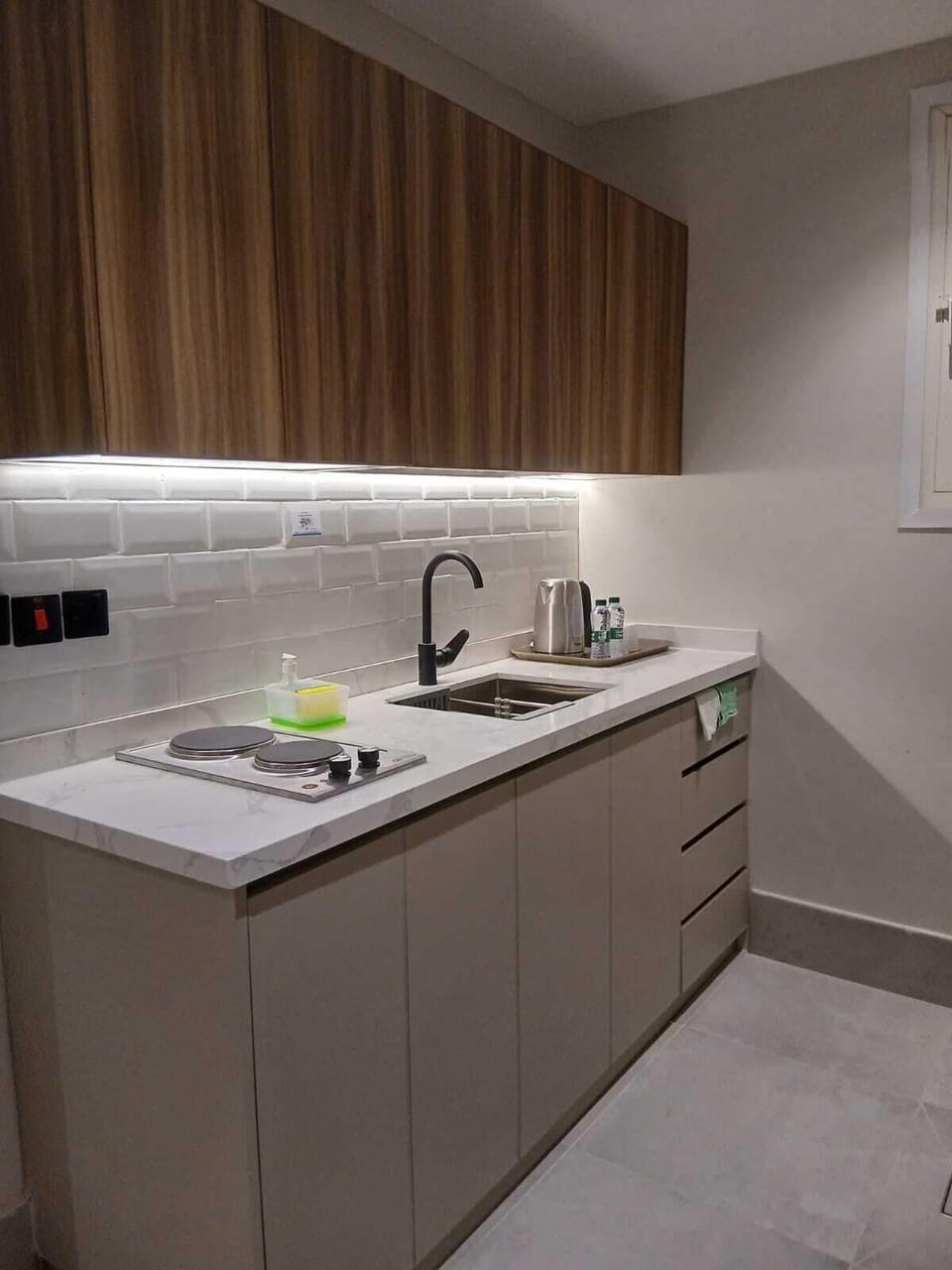 Apartment, 2 Bedrooms | Private kitchen | Fridge, electric kettle, cookware/dishes/utensils