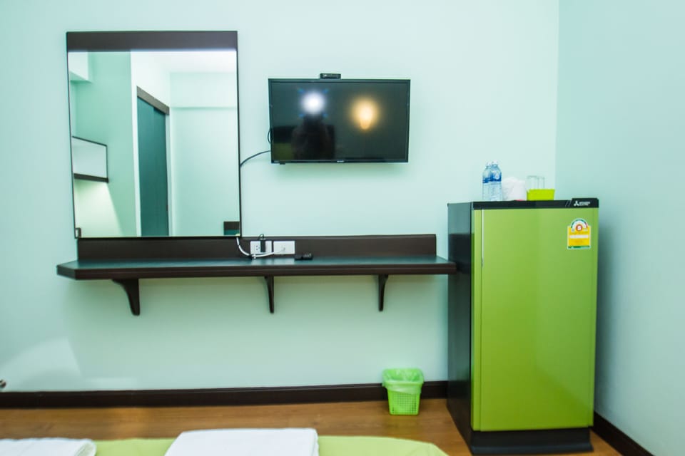 Basic Apartment | Room amenity