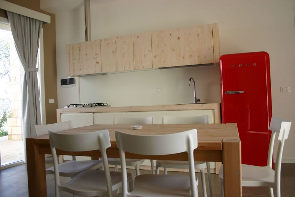 Room, Furniture, Property, Interior Design, Table, Building, House, Dining Room, Floor, Material Property