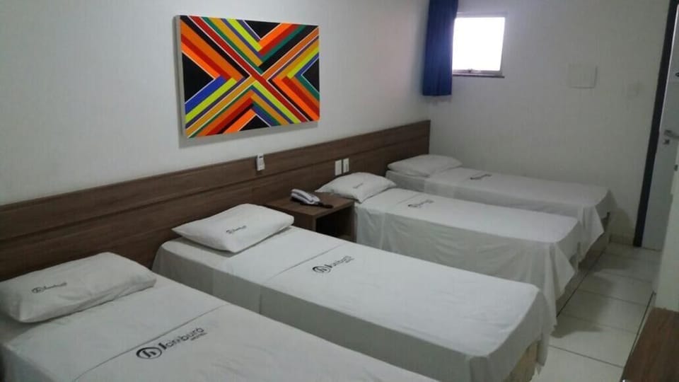 Minibar, free WiFi, bed sheets
