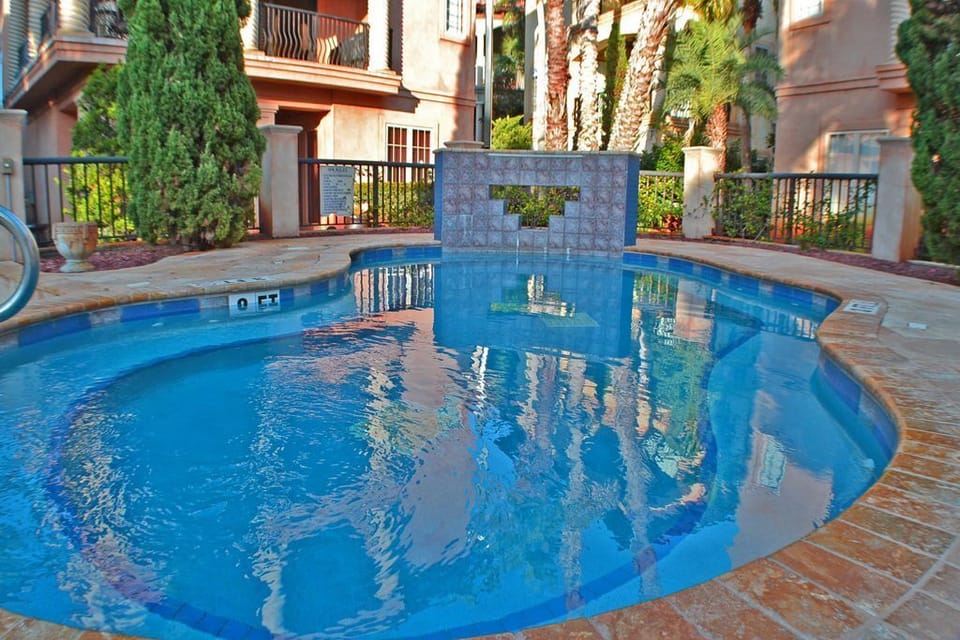 Extra Large Hot Tub heated 365 days a year