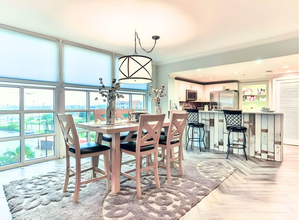 Dining space with stunning Gulf Views