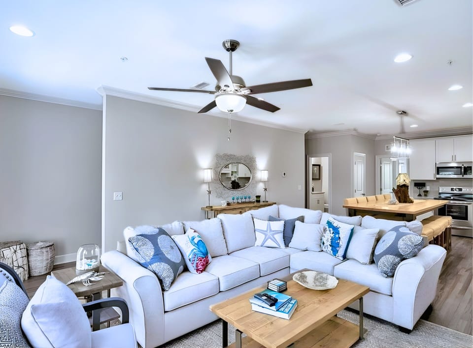 2nd Floor - 🛋️ Living Room with sectional sofa and flat-screen TV