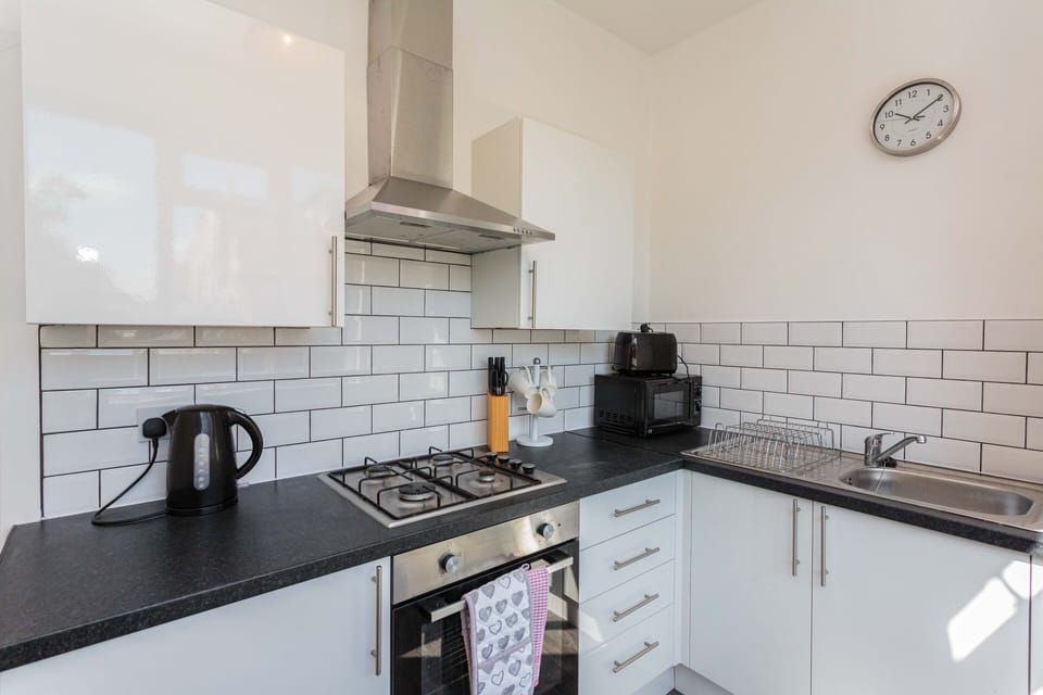 Basic Apartment, Private Bathroom | Shared kitchen