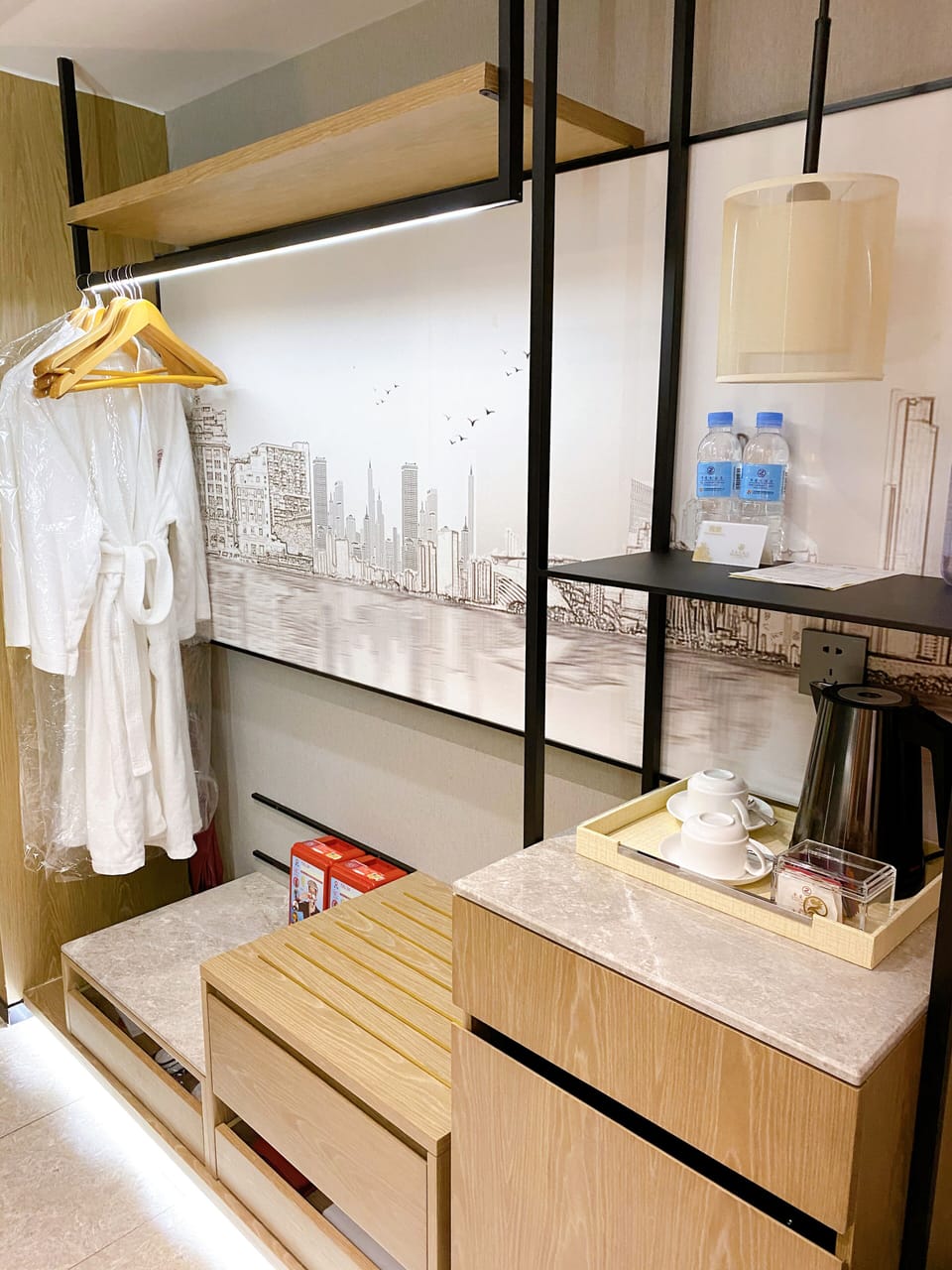 Landmark Theme River View Double Room | In-room safe, desk, blackout drapes, soundproofing