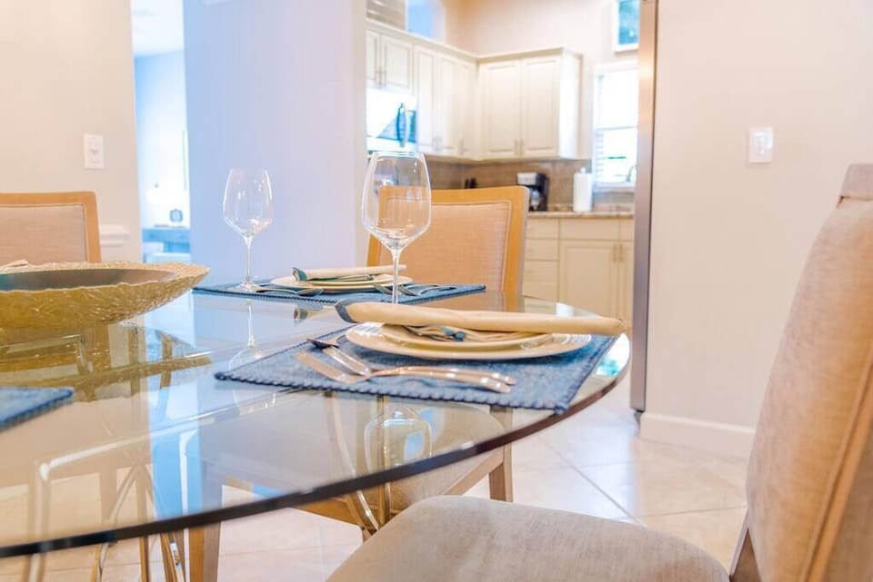 Tableware & stemware provided!