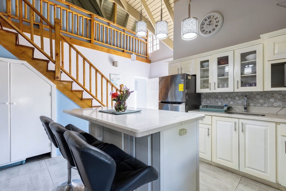 Luxury Apartment, Multiple Beds, Non Smoking, Beach View | Private kitchen | Espresso maker, full-size fridge, microwave, oven