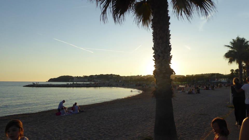Les Pucines Bed and Breakfast in Six-Fours-les-Plages