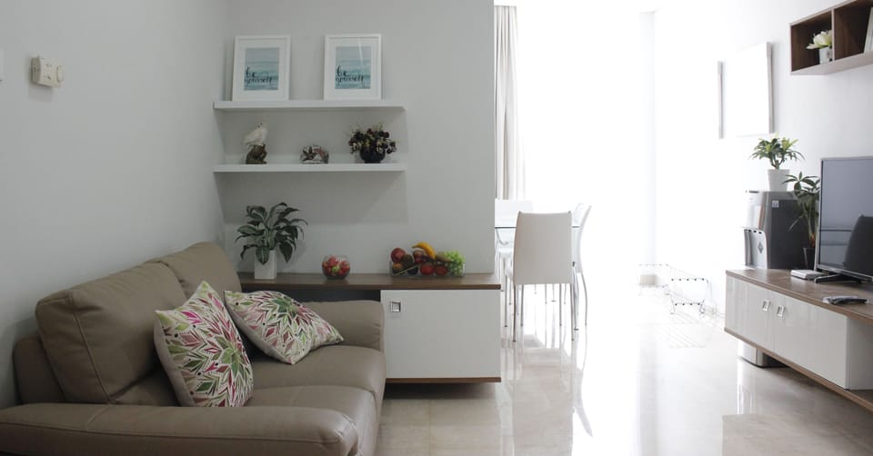 Room | Living area | TV