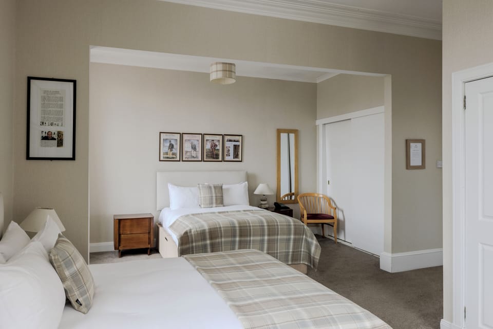 Executive Twin Room, Multiple Beds | Premium bedding, free WiFi, bed sheets