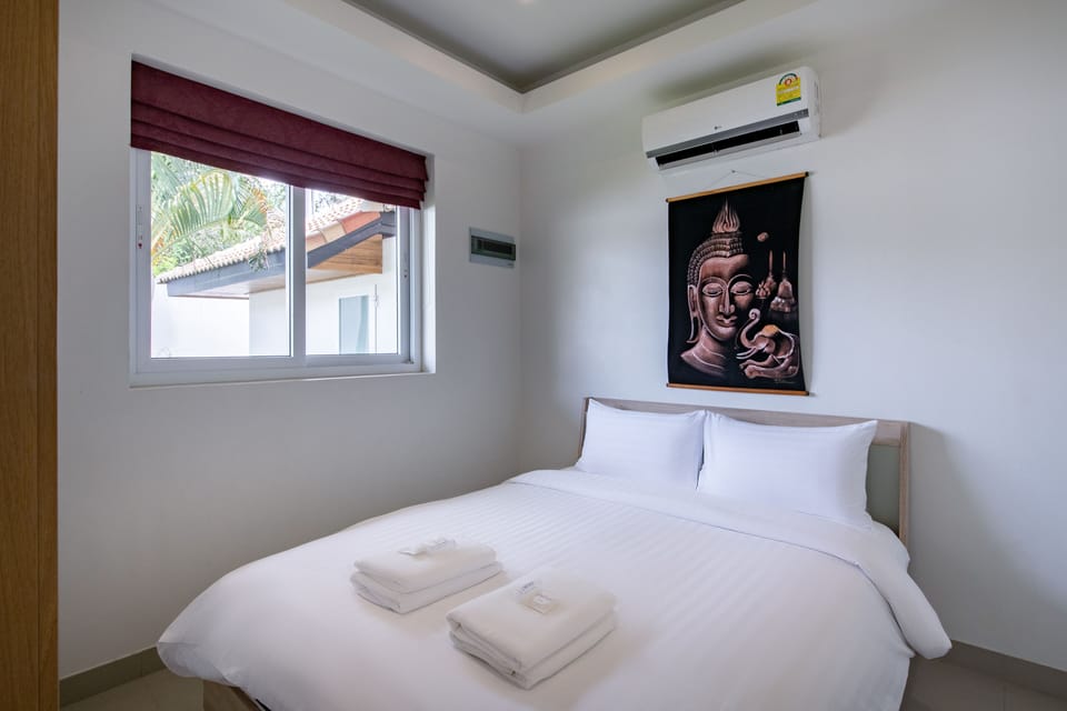 Superior Villa, 3 Bedrooms, Non Smoking, Kitchen | 3 bedrooms, blackout drapes, iron/ironing board, travel crib