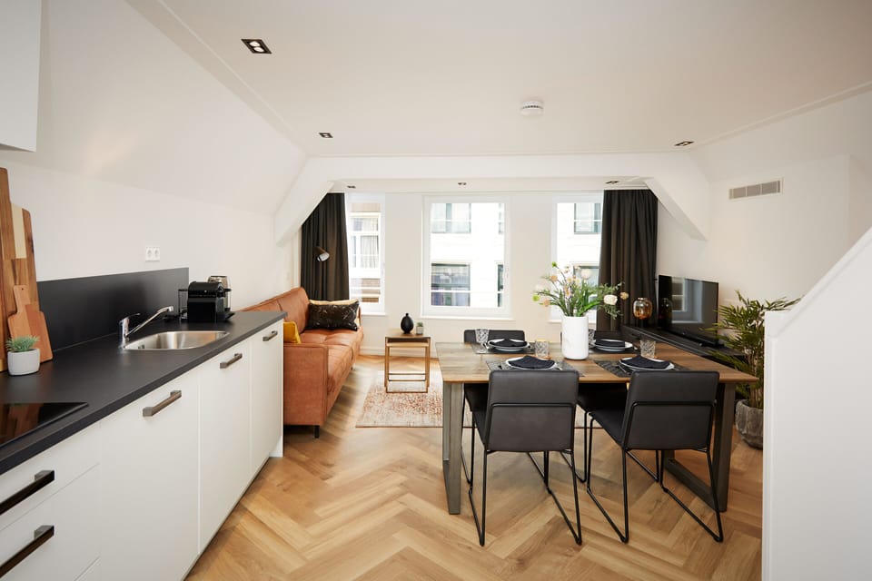 Luxury Apartment | Private kitchen | Full-size fridge, microwave, oven, stovetop