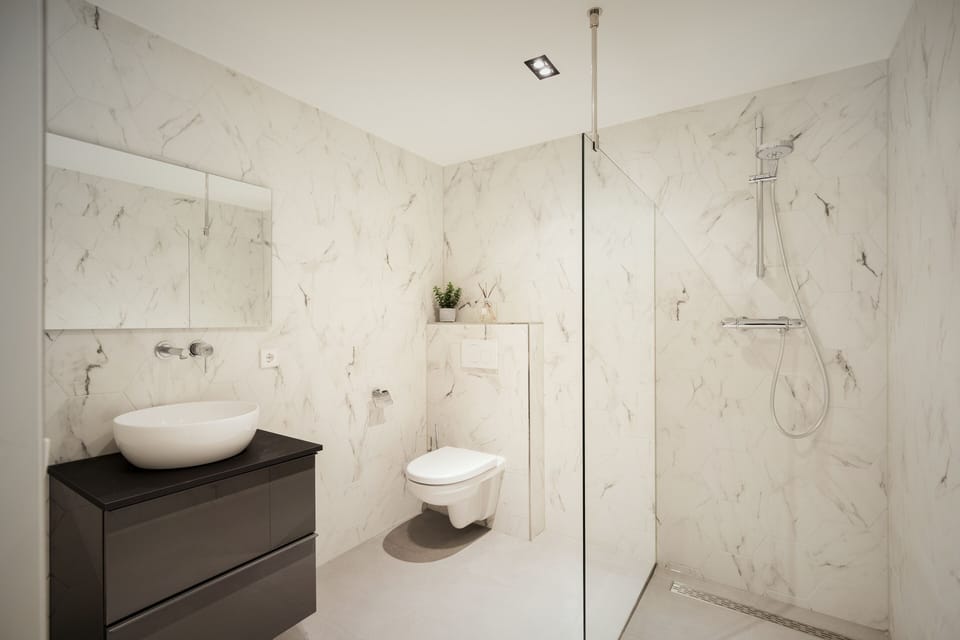 Damrak Short Stay Amsterdam Hotel in Amsterdam