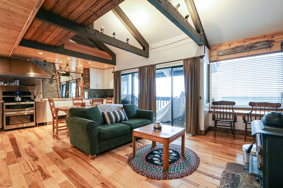 Condo, 1 Bedroom | Interior