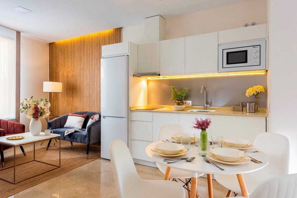 Apartment | Private kitchen | Full-size fridge, microwave, coffee/tea maker, toaster oven