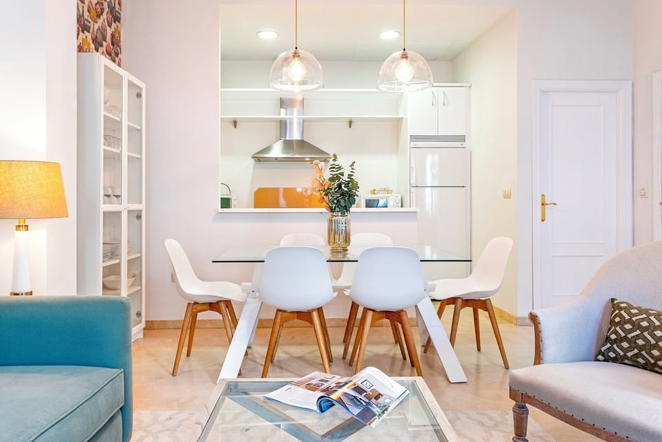 Apartment (2 Bedrooms) | In-room dining