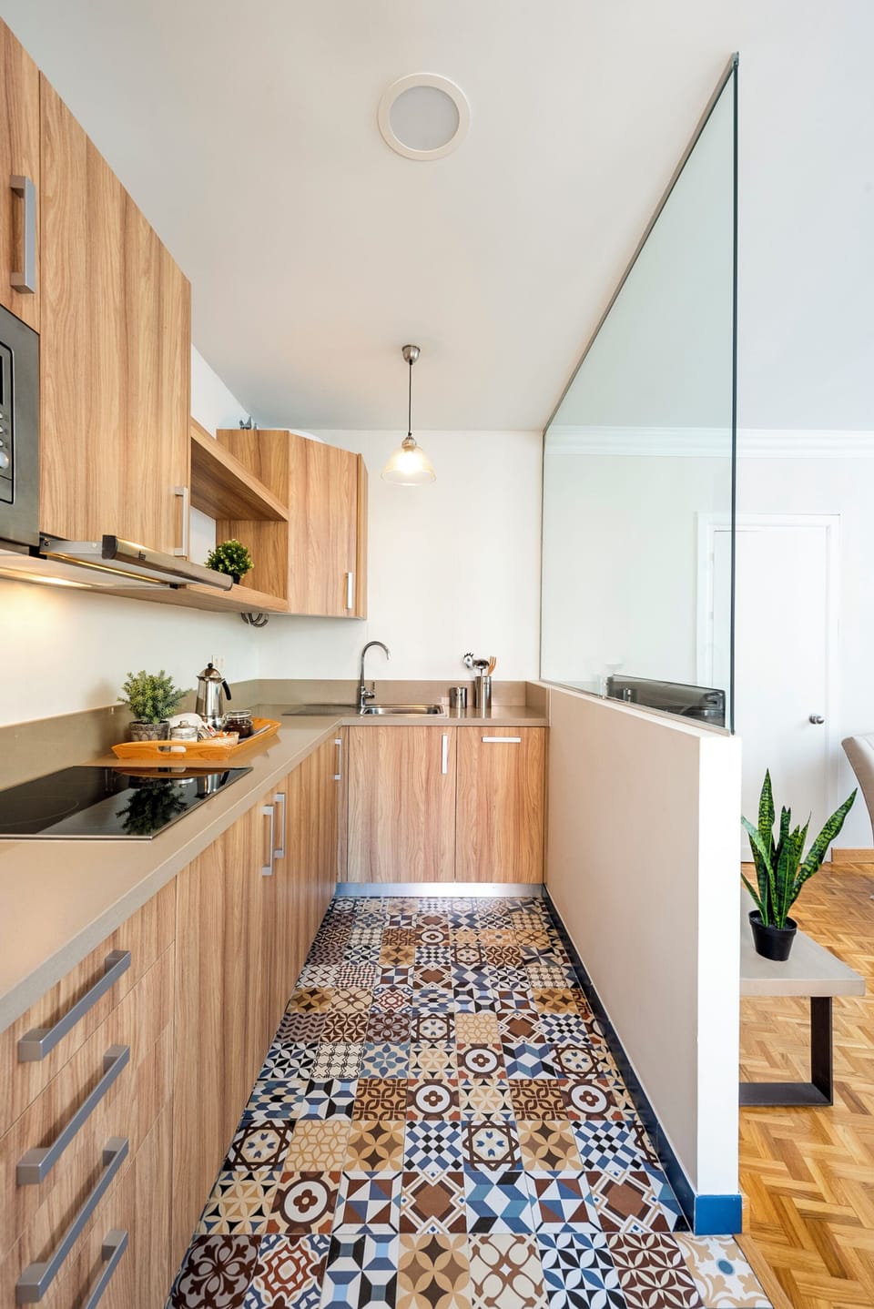 Apartment (2 Bedrooms) | Private kitchen | Full-size fridge, microwave, coffee/tea maker, cookware/dishes/utensils
