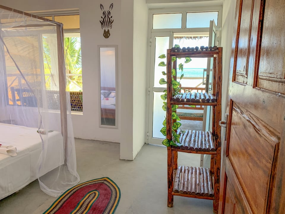 Panoramic Double Room | Individually decorated, individually furnished, blackout drapes