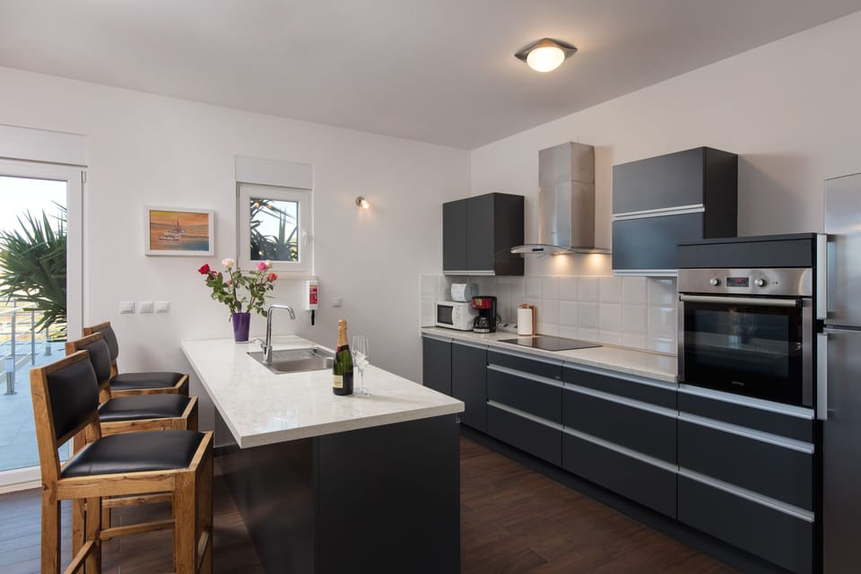 Villa, 4 Bedrooms, Private Pool | Private kitchen | Full-size fridge, microwave, oven, stovetop