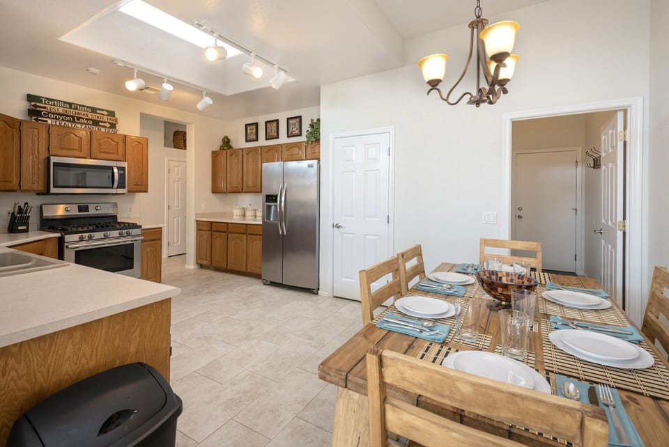 Kitchen with eat-in dining table seating 6