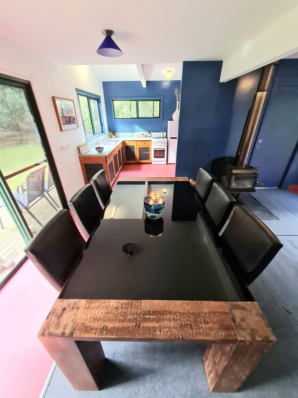 Family House, 2 Bedrooms, Accessible, Mountain View | Living area | Fireplace