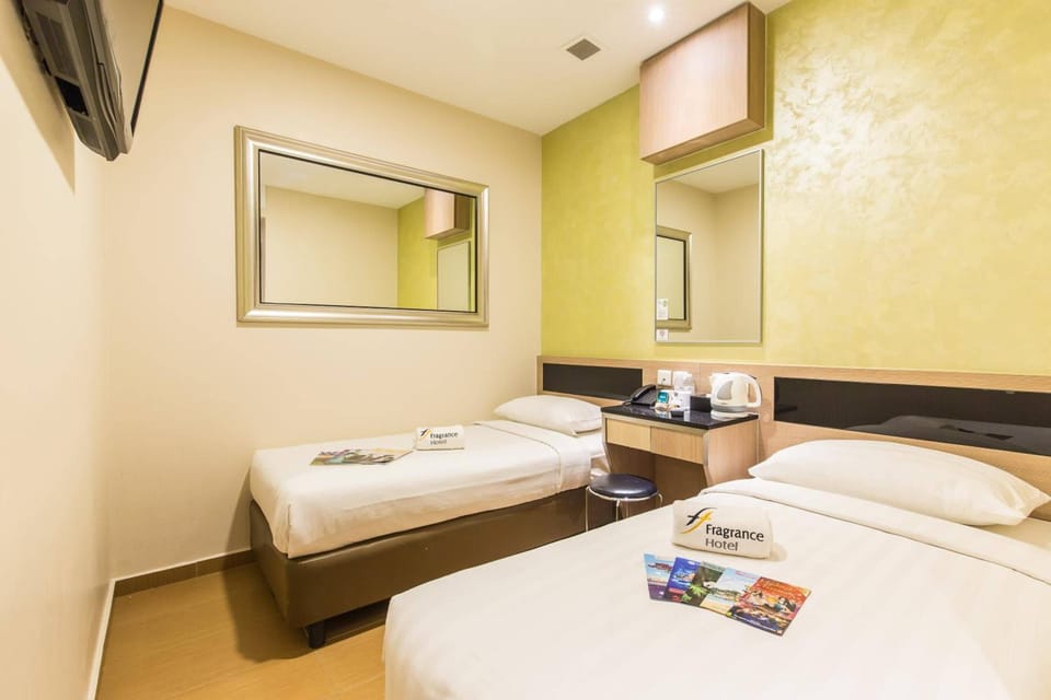 Standard Double or Twin Room, No Windows | In-room safe, iron/ironing board (on request), WiFi (free), bed sheets