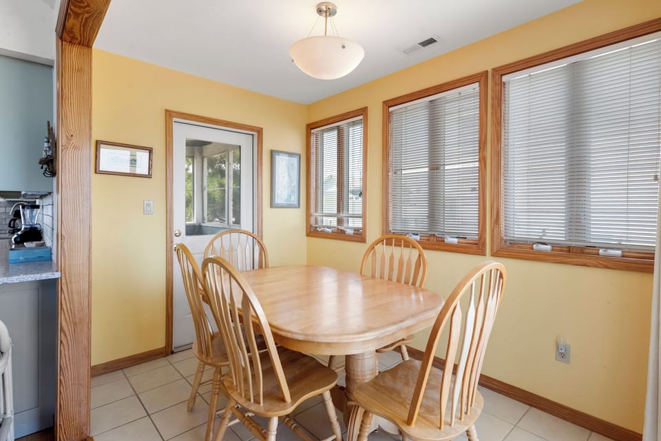 OSE13: Gone To Sea l Top Level Breakfast Nook