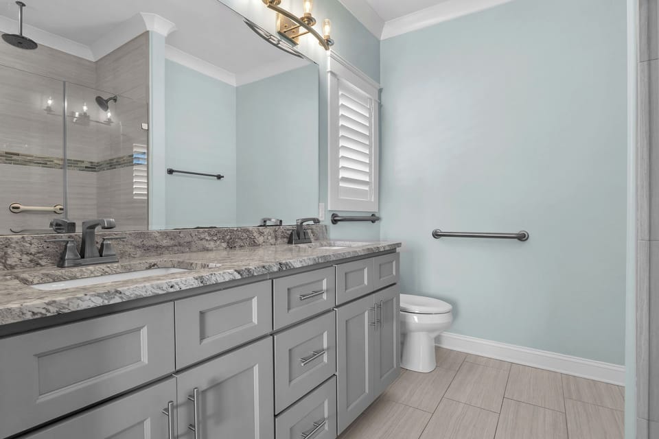 Bath #1 - 2nd Level West