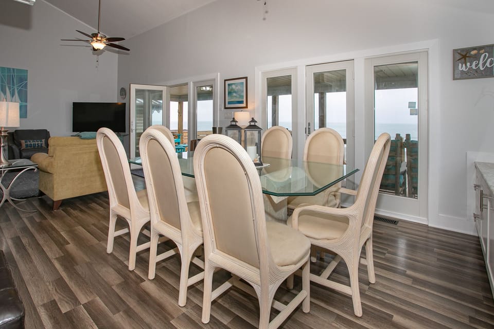 Dining Area - 1st Floor Southwest