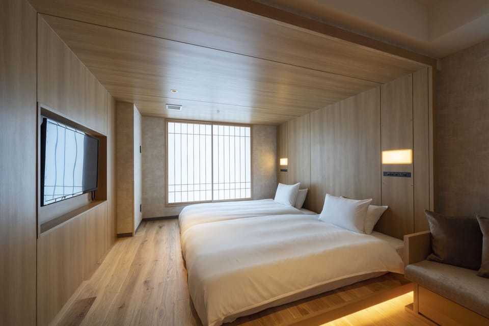 Wood Box Twin Room with Shower, Non Smoking 25sqm (Fixed Window) | Hypo-allergenic bedding, in-room safe, blackout drapes