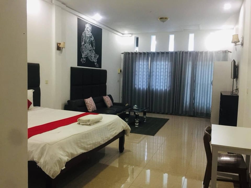 Deluxe Double Room | Individually furnished, desk, free WiFi