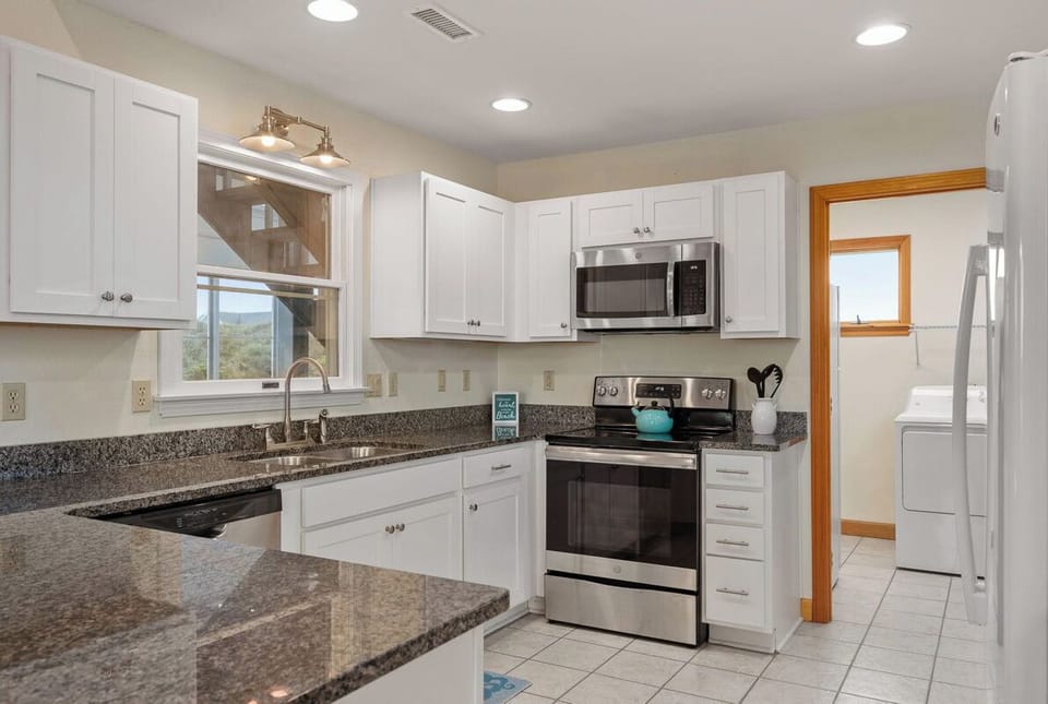 Kitchen 2022