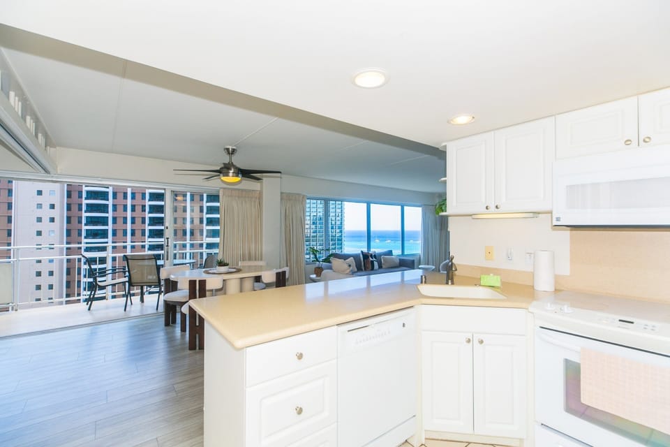 Condo, 2 Bedrooms | Private kitchen | Coffee/tea maker, fridge, oven, toaster