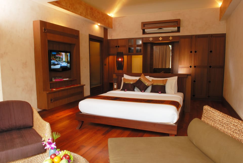 Pool Villa | Premium bedding, Select Comfort beds, in-room safe, desk