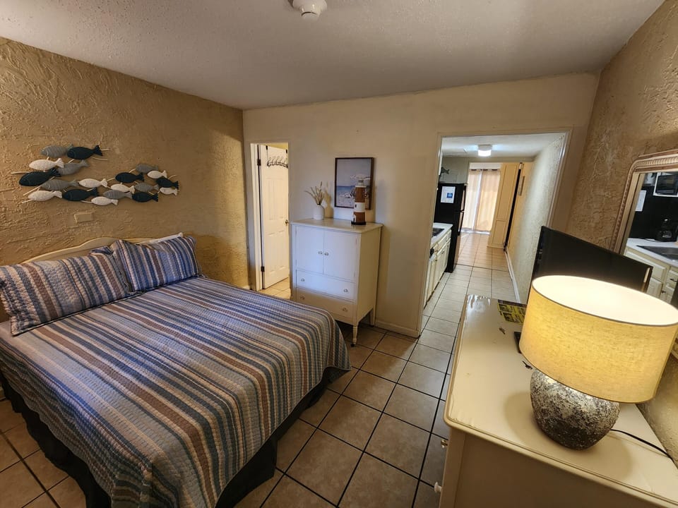 View when entering the unit.