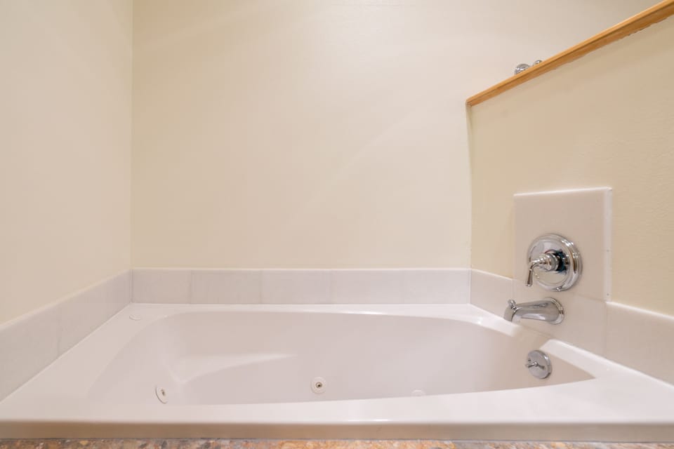 Tub