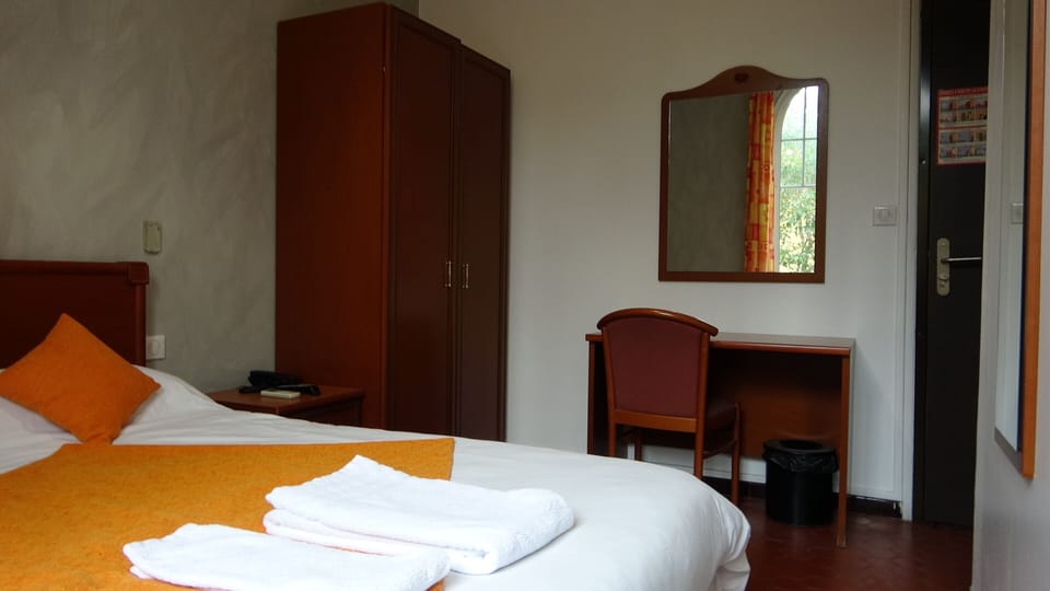 Individually decorated, individually furnished, desk, blackout drapes