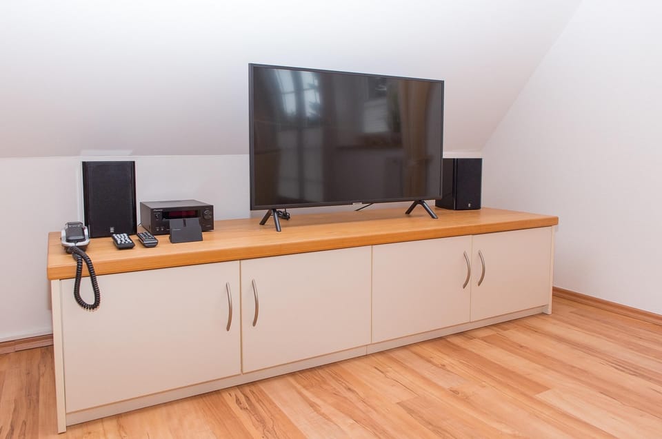 Flat screen tv in apartment Sonnendeck