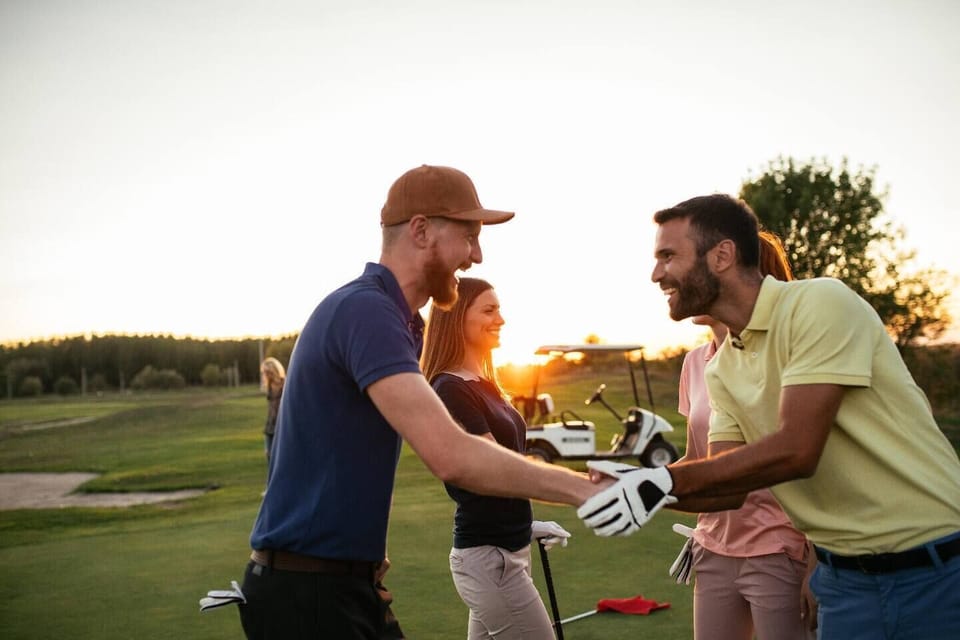 Superb golf courses at a great price like Marlin’s Golf Course can be found at 10 min distance by car. 