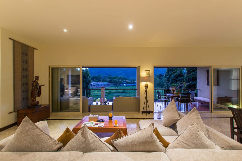 Villa, 3 Bedrooms, Non Smoking, Kitchen | Living room | Plasma TV, DVD player