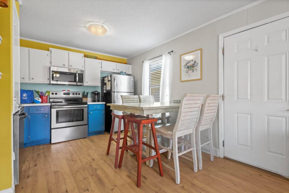 Dining and kitchen area