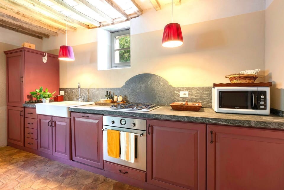 Autumn, Kitchen, Spring, Summer
