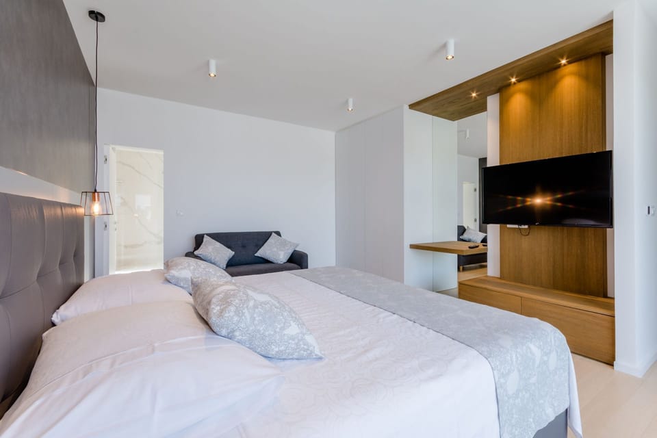 Villa | 3 bedrooms, in-room safe, desk, iron/ironing board
