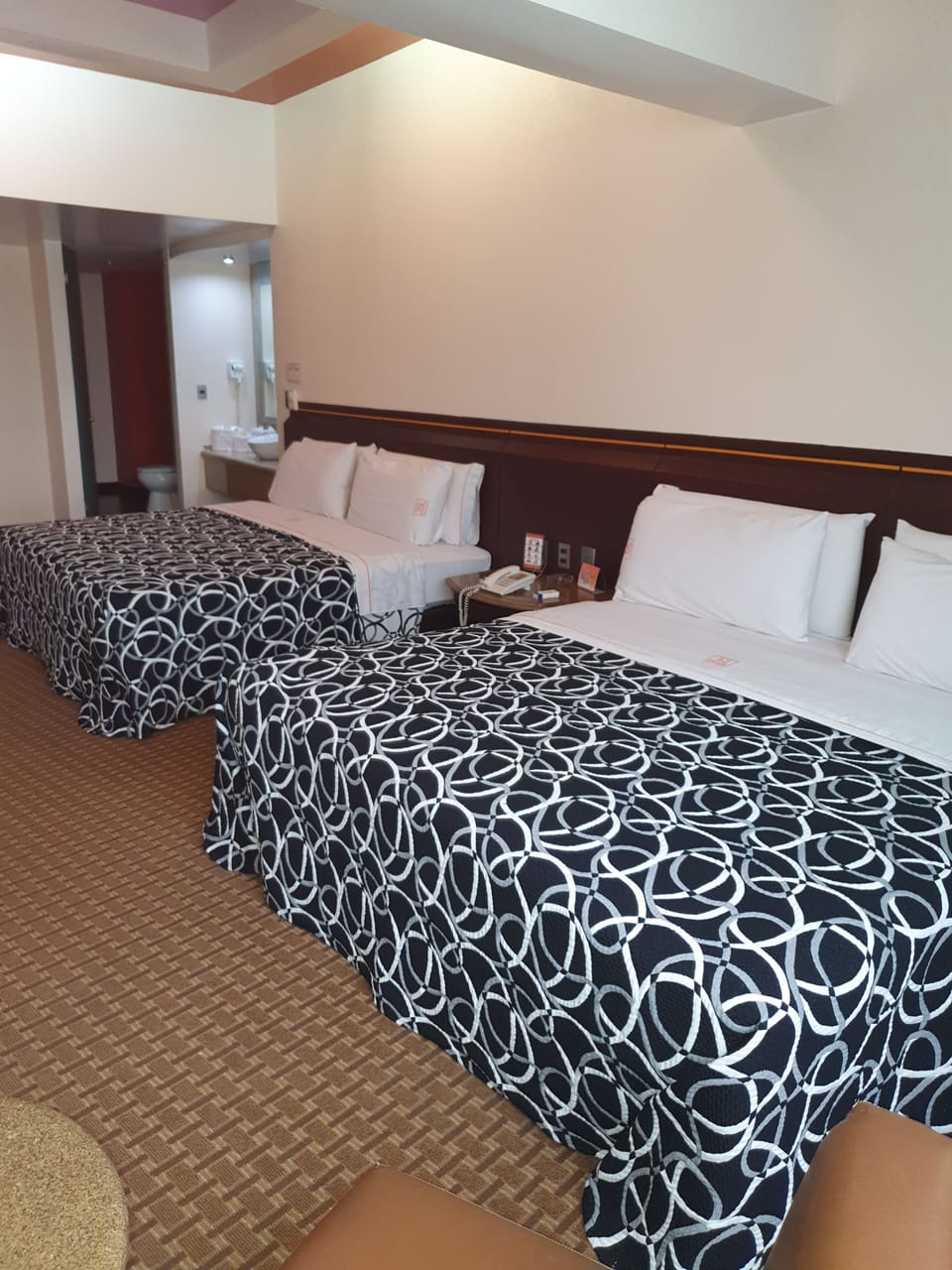 Comfort Double Room | Soundproofing, free WiFi, bed sheets